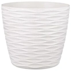 B&M Wave Effect Plastic Plant Pot - White