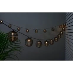 B&M 20 Solar Powered Black Rattan Effect String Lights
